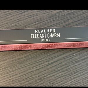RealHer Elegant Charm Lip Liner and New Brushset